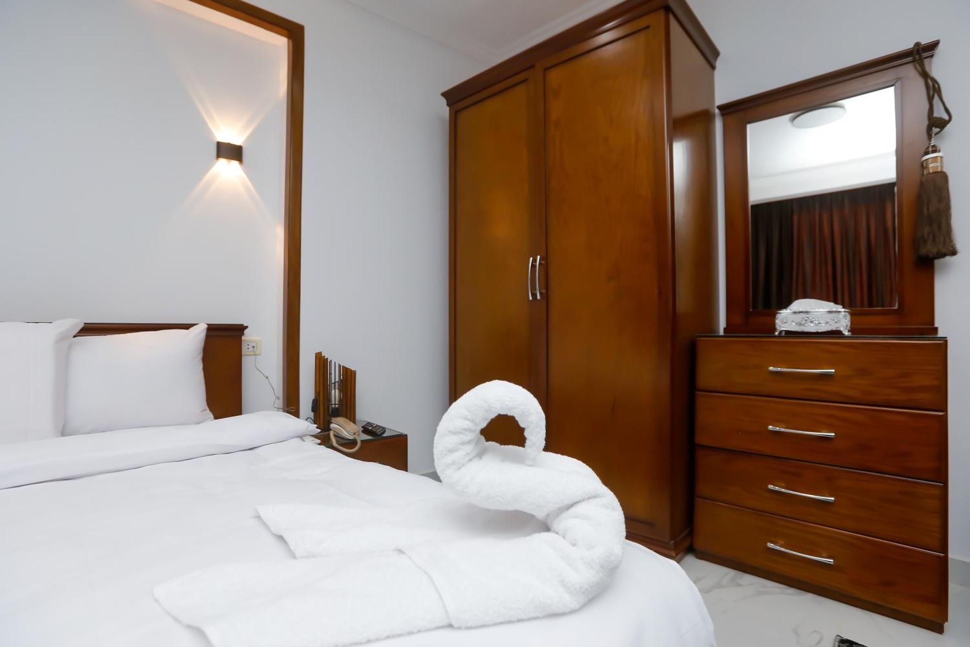 New Asser Hotel Pyramid Kafret el-Gabal Eksteriør billede